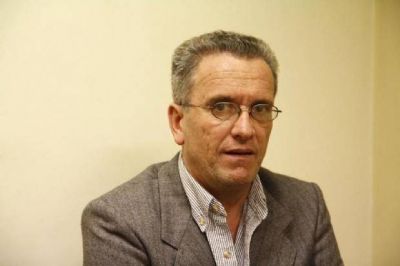 Del Pl� se reunir� con trabajadores de las petroleras en Tartagal
