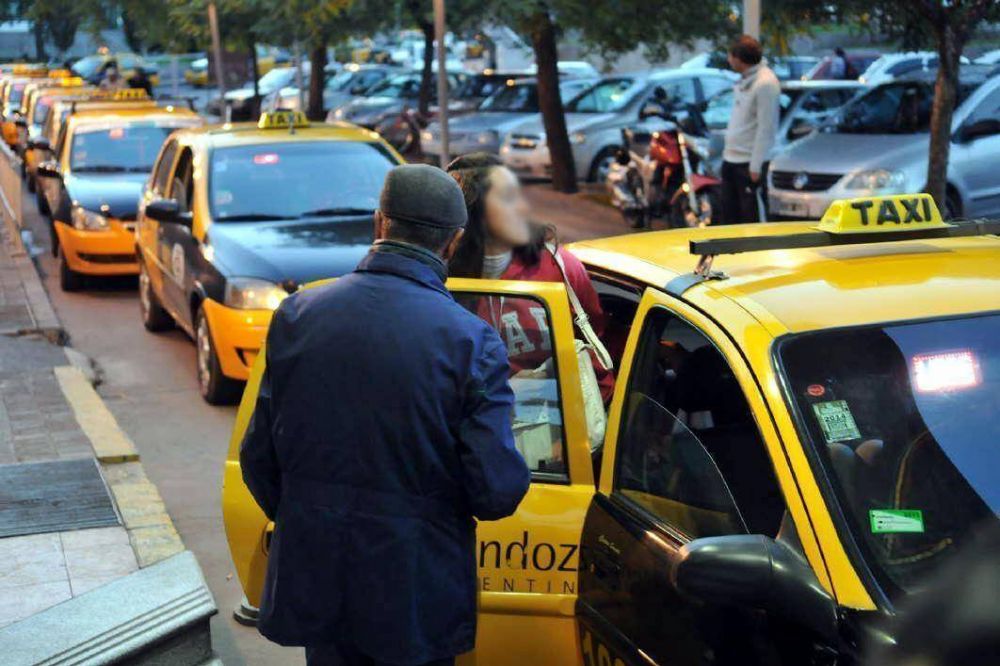 Los taxistas mendocinos ya tienen su app contra Uber