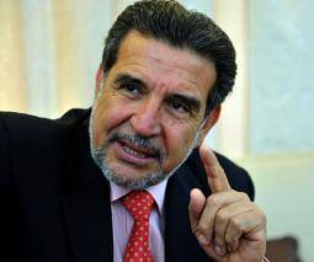 Beder tajante: �La Rioja sufrir� la filosof�a del gobierno nacional�