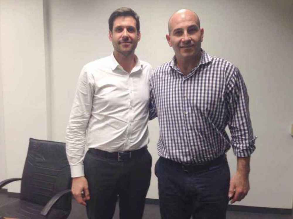 El Jefe Comunal entreg� a la Provincia proyectos viales