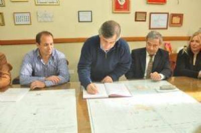 Fueron presentadas las nuevas autoridades del Consejo Directivo de la Agencia de Desarrollo Chivilcoy‏