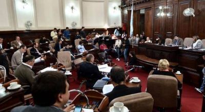 El Concejo Deliberante platense le pidi� a Macri que proh�ba el funcionamiento de UBER