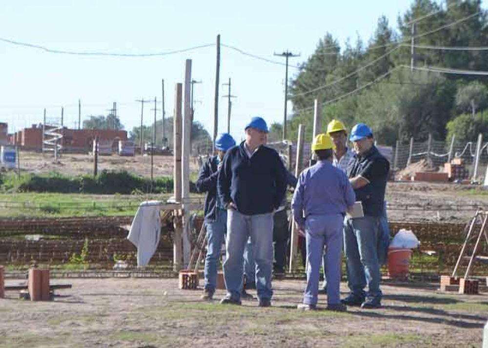 La Subsecretar�a de Trabajo suspendi� las tareas en IACO Construcciones