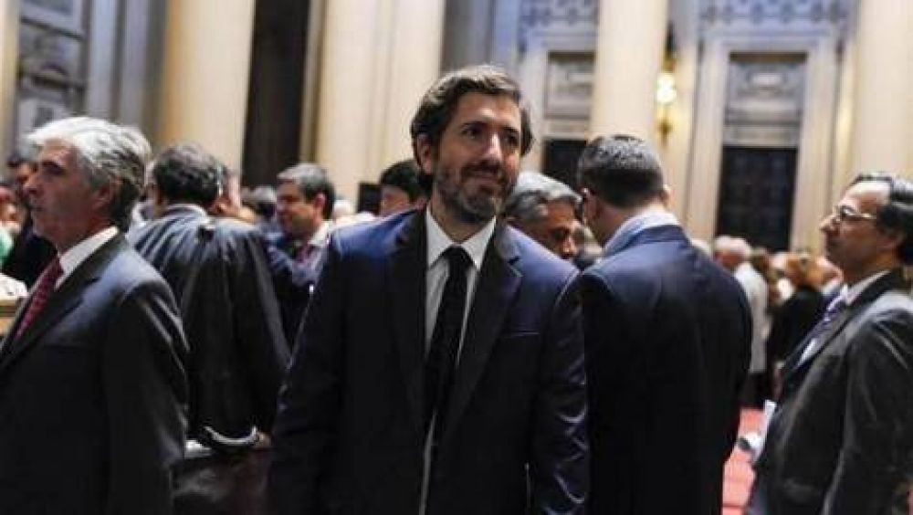 Tres funcionarios citados a indagatoria