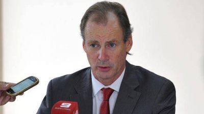 Bordet reunir� a su gabinete en Santa Elena 