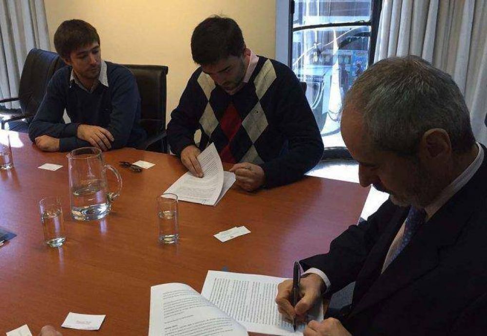 Tarjeta SUBE: se firm� el convenio para implementarla en Olavarr�a