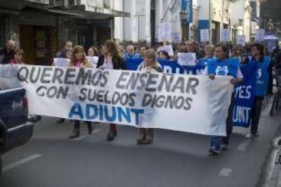 Aflige el impacto del extenso paro docente