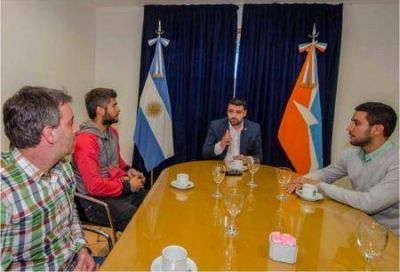 Vuoto y Chera�uk se reunieron con empresarios de Ushuaia Shipping