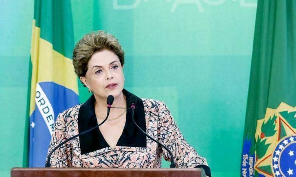 Dilma lleva la denuncia de golpe a EEUU y Temer asume la presidencia interina