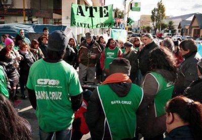 R�o Gallegos convulsionada por reclamos