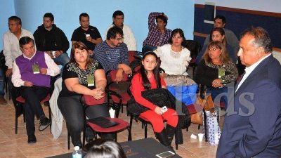 Hoy contin�a el plenario de t�cnicos en Caleta