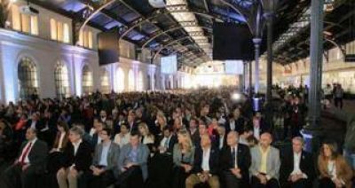 Endeavor 200 reuni� a m�s de2000 emprendedores en Tucum�n