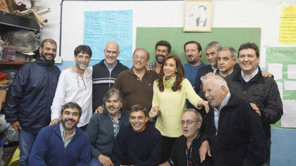 12 definiciones pol�ticas de los curas que apoyan a Cristina Kirchner
