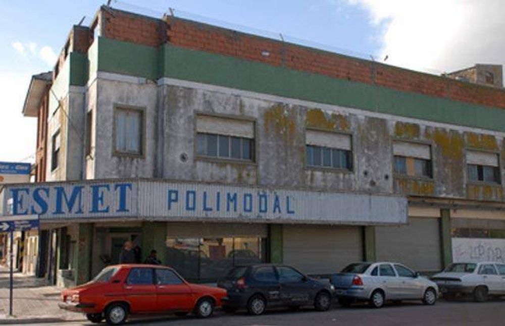 Fiorini plantea aumentar cursos para escuela secundaria municipal
