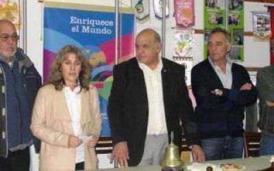 Legisladores de Cambiemos visitaron la 7 secci�n y entregaron subsidios