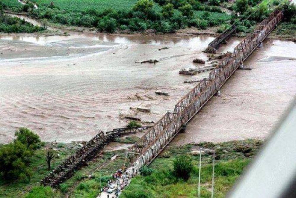 Las lluvias no dan respiro: rige alerta para la zona del Litoral