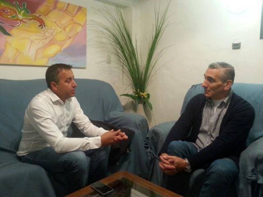 Azcona: �estoy convencido de que se necesita un cambio� 