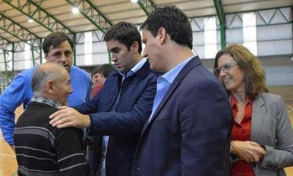 Frente a la crisis, el desaf�o de tomar las riendas sin sacar los pies del plato