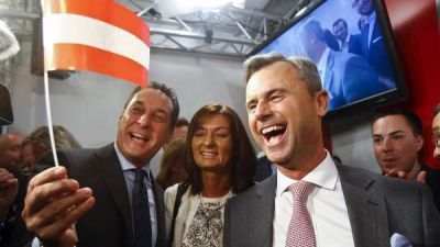 La ultraderecha antiinmigrantes gan� la primera vuelta en Austria