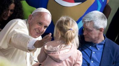 El Papa explota su veta techie para llegar a los j�venes