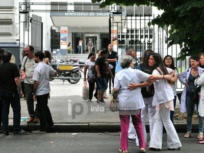 M�dicos bonaerenses vuelven a parar tres d�as en reclamo de mejoras salariales