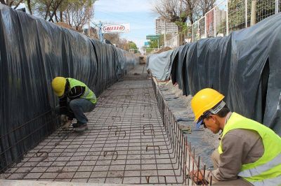 Naci�n deposit� parte de los fondos de la obra de los desag�es pluviales