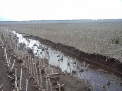 Depresi�n de napas y canalizaciones: la propuesta de la Subcomisi�n de Obras de Emergencia