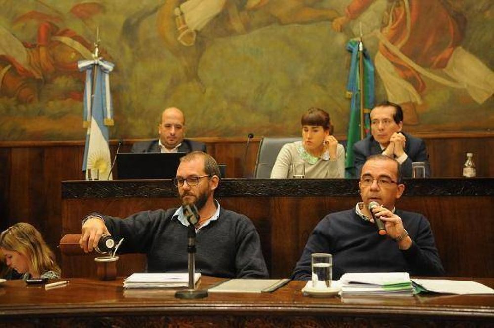 Funcionarios de Mor�n brindaron detalles sobre despidos al HCD