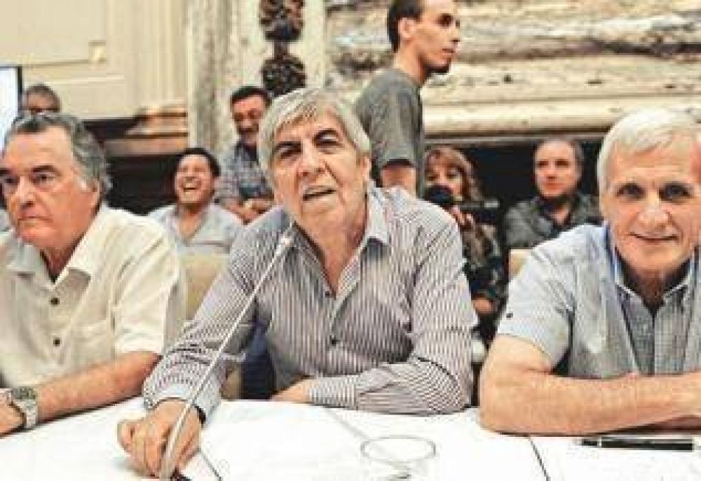 Las CGT impulsan un acto masivo y reclaman por la ley antidespidos