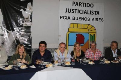 Tras la foto del PJ, Passaglia se disculp� con Vidal