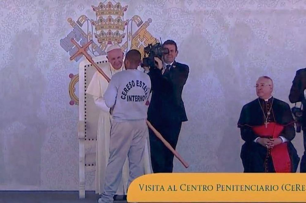 El Papa a los presos: A Dios no le importan vuestros errores