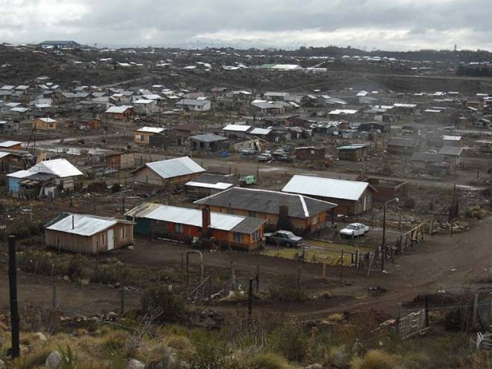 Regularizarn terrenos ocupados en diferentes barrios de Bariloche