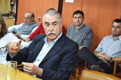 El presidente de Vialidad advierte que este a�o va a ser �dif�cil pedirle cosas�