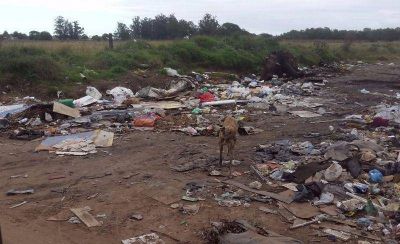 No es un basural, es la avenida Ferm�n Errea