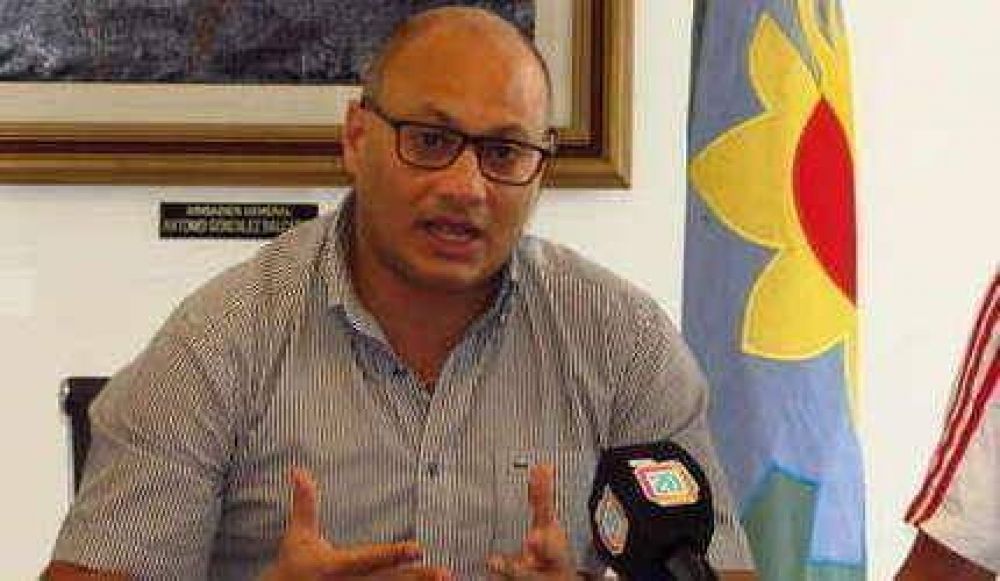 El intendente, funcionarios y concejales del oficialismo har�n un aporte para el tom�grafo