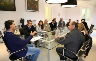 Transporte: Capitanich y la Cetach avanzaron en distintos puntos