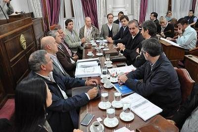 El Ministro de Producci�n inform� sobre la situaci�n del sector productivo en el Senado 
