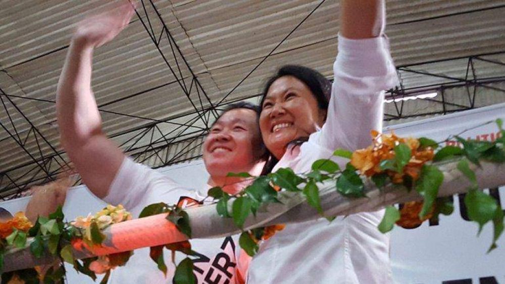 Keiko Fujimori calma las ansias presidenciales de su hermano Kenji