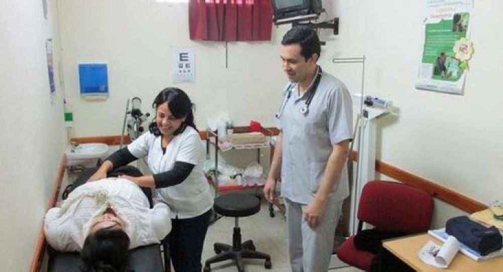 M�s de diez mil j�venes, con acceso gratuito de salud