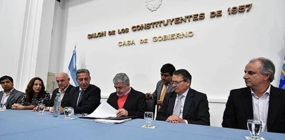 Das Neves encabeza hoy la Cumbre Antinarco con Bullrich y Gils Carb�