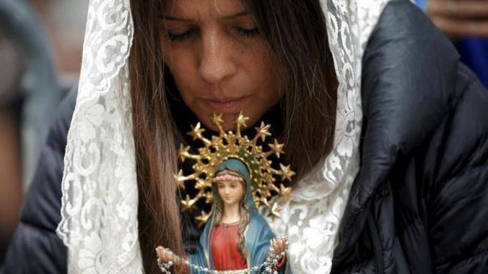 Francisco: el clericalismo apaga el fuego proftico de la Iglesia