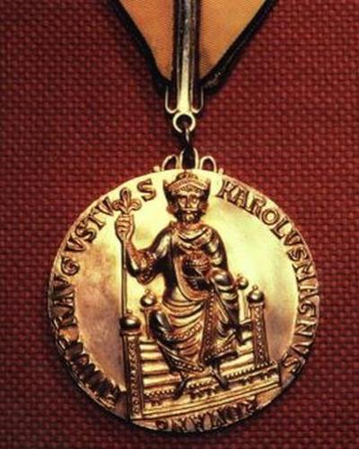El Papa ser� homenajeado con la entrega del Premio Carlomagno