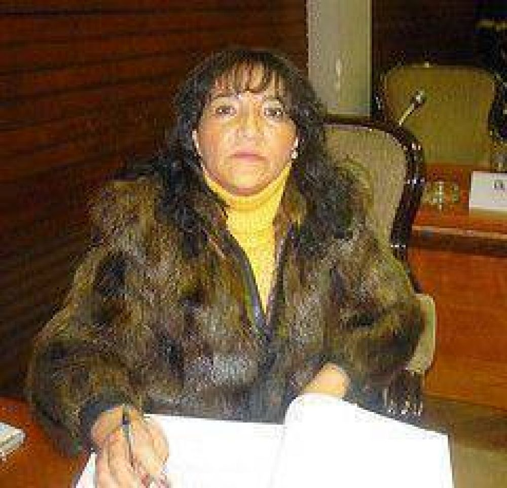 Piden informes por un centro de capacitaci�n profesional Diputada Susana Pantoja (UCR).