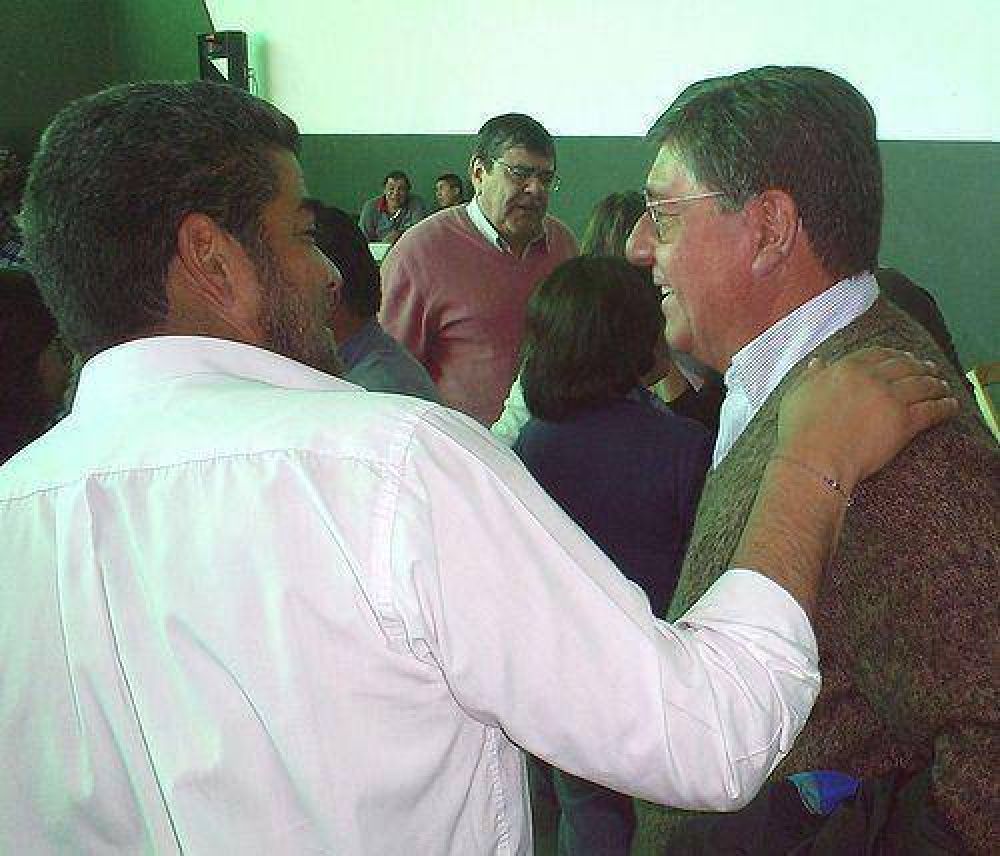 Fuerte apoyo al liderazgo de Carlos Daniel Snopek
