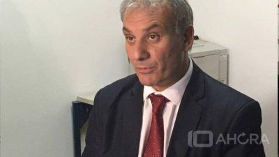 Lanzan proyecto para fabricar medicamentos gen�ricos en Mar del Plata