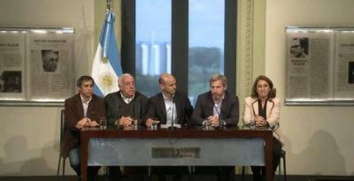 Tandil particip� del encuentro en el que se anunci� el aumento de los subsidios al transporte del interior