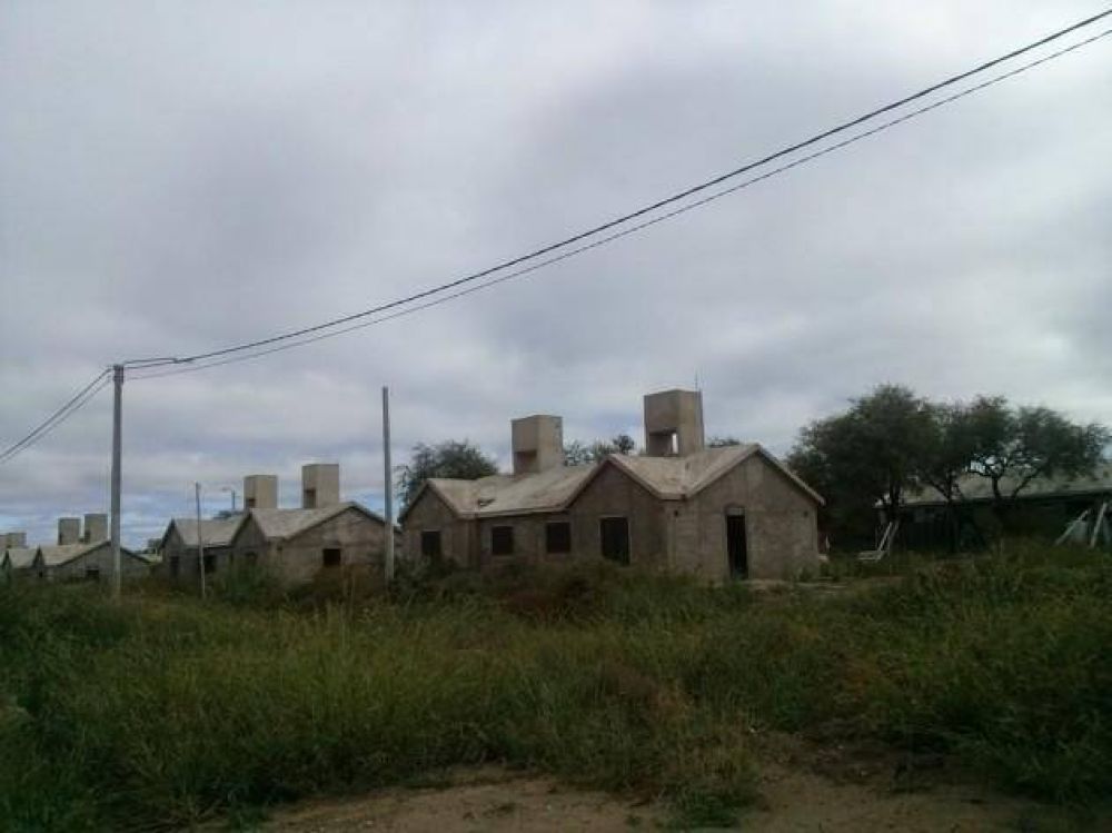 Se reactiva la construcci�n de las 222 viviendas de la Villa de Merlo