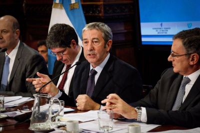 El Banco Central ahora respalda el proyecto de vivienda de Cobos
