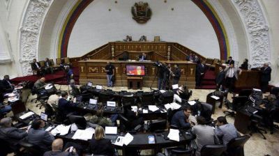 Parlamentarios venezolanos se quedar�n sin sueldo por falta de presupuesto