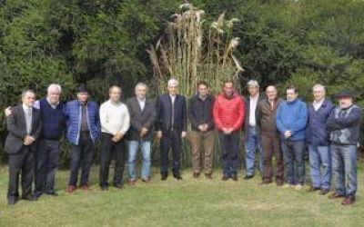 Intendentes del FpV apoyan la movilizaci�n del 29